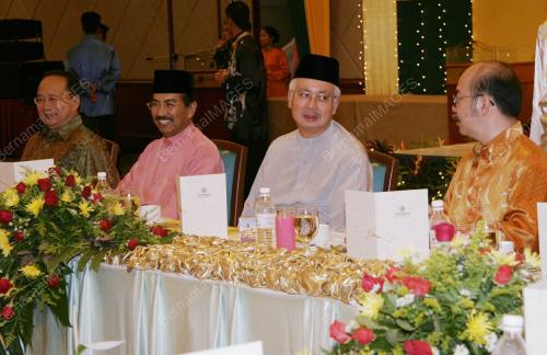 DATUK SERI NAJIB TUN RAZAK
