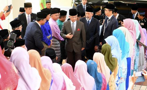 SB01_08032019_AGONG