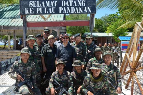 SB01_08062013_ESSCOM