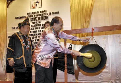 DR RAIS YATIM
