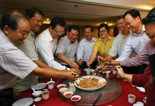 SB01_09022011_TAHUN_BARU