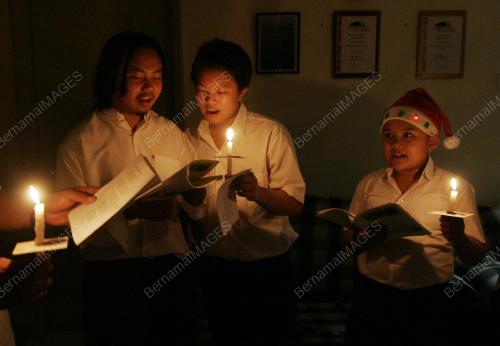 CAROLLING