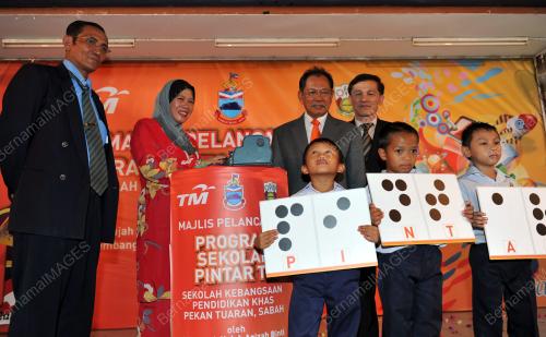 SB01_09042012_AZIZAH