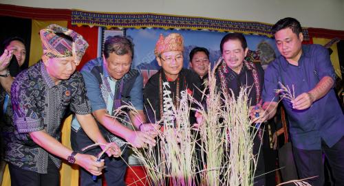 SB01_10052017_PESTA_KAAMATAN