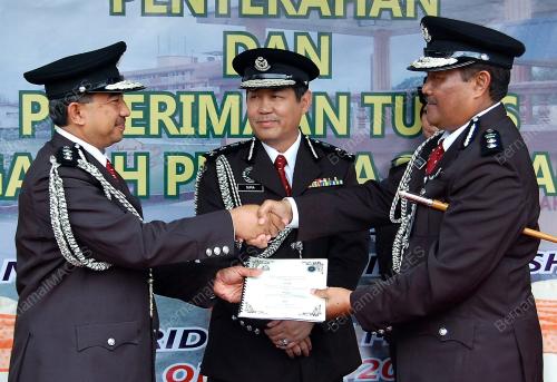 TUKAR DOKUMEN