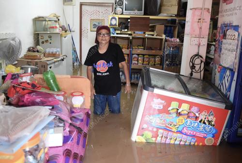 BANJIR KAMPUNG KETIAU PUTATAN