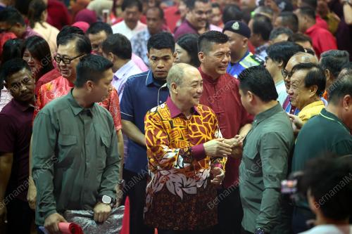 DATUK SERI HAJIJI NOOR