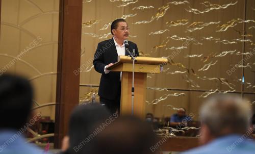 DATUK ROBERT TAWIK