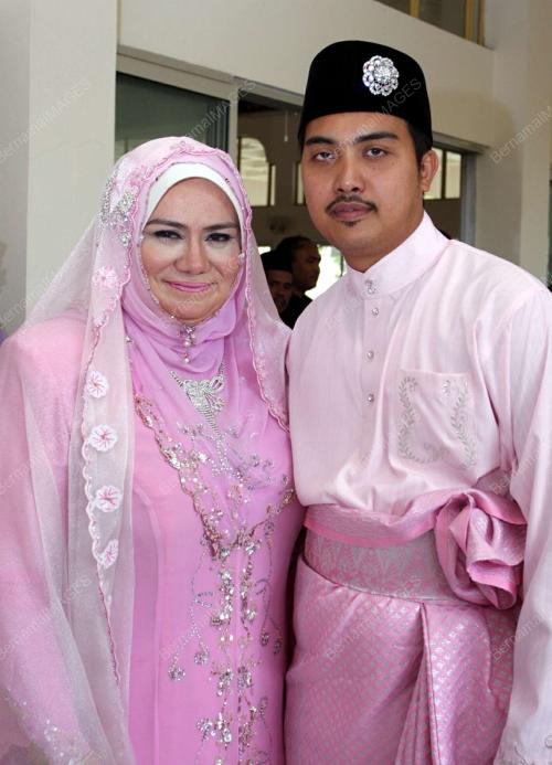 ROSNAH ABDUL RASHID SHIRLIN