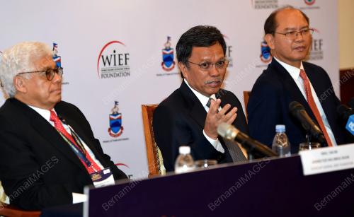 DATUK SERI MOHD SHAFIE APDAL