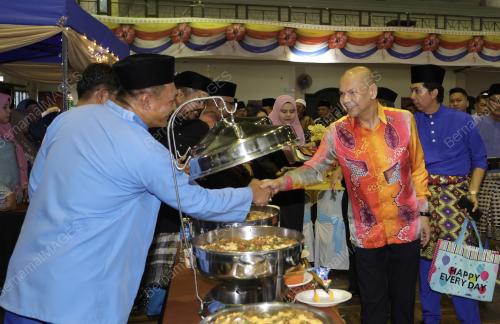 DATUK ARMIZAN MOHD ALI