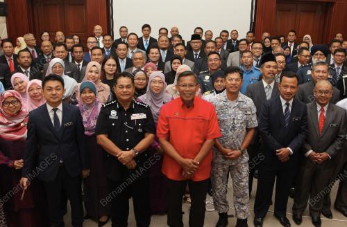 SB01_13022019_PERSEKUTUAN