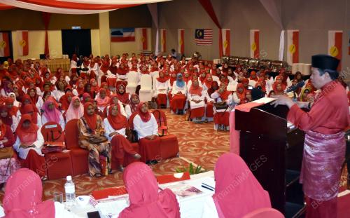 SB01_13082017_WANITA_UMNO_TAWAU