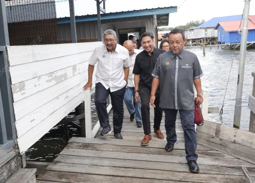 TAN SRI WAN AHMAD DAHLAN