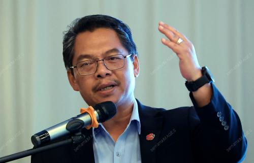 DATUK MUSTAPHA SAKMUD