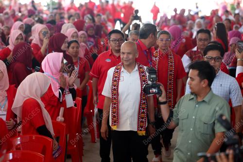 DATUK ARMIZAN MOHD ALI