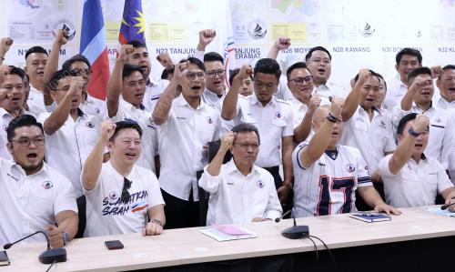 DATUK SERI SHAFIE APDAL