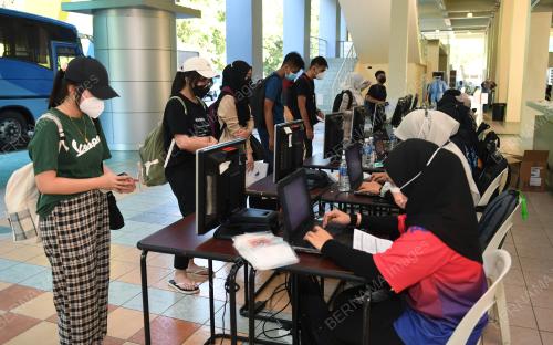 UNIVERSITI MALAYSIA SABAH