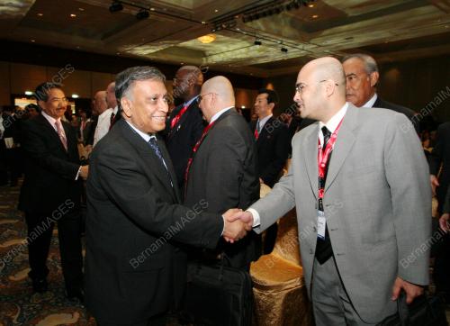 NOR MOHAMED YAKCOP