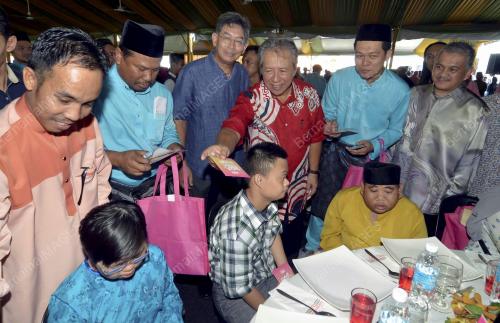 SB01_16072016_ANIFAH_AMAN