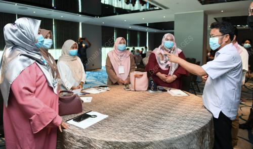 DATUK CHE ABDULLAH BIN MAT NAWI