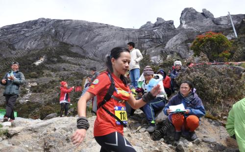 SB01_16102016_LARIAN_GUNUNG