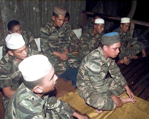 SB01_17022016_TAKBIR_RAYA