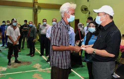 DATUK SERI HAJIJI NOOR