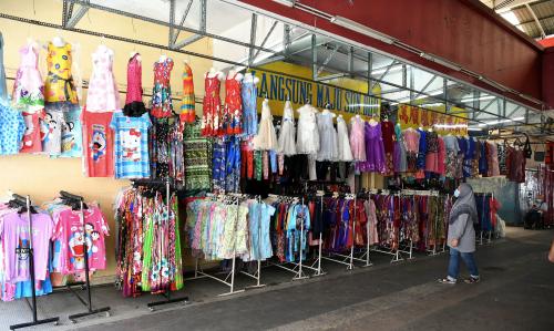 KEDAI SEGAMA LENGANG PENGUNJUNG