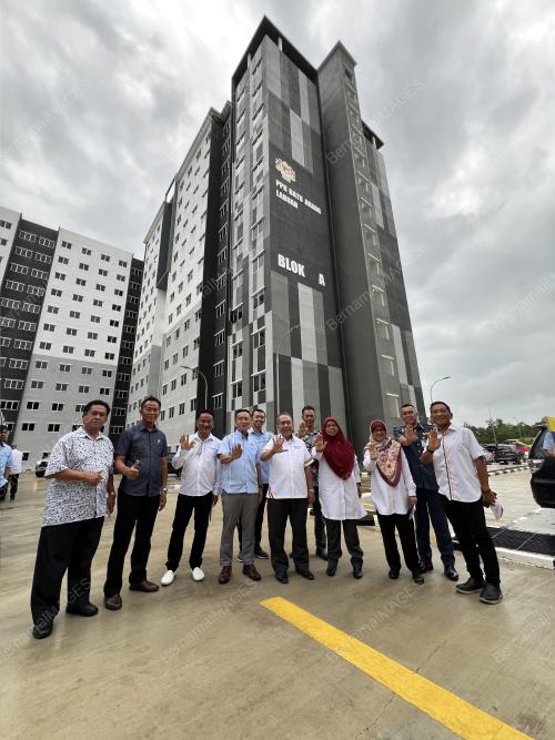 DATUK AIMAN ATHIRA SABU
