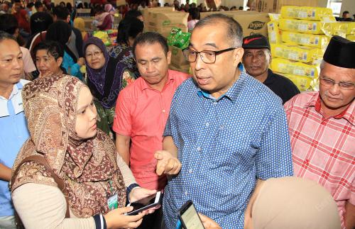SB01_18022018_KARNIVAL_JUALAN