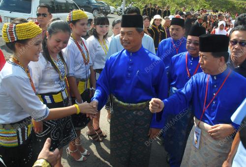 TAN SRI MUHYIDDIN YASSIN