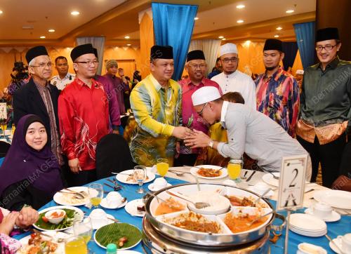 SB01_18062017_IFTAR