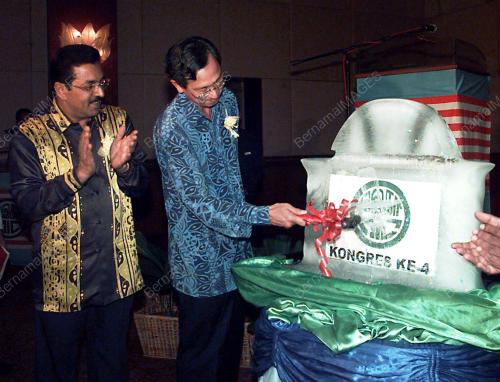 SB01_19022016_CHONG_KAH_KIAT