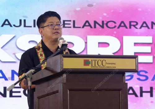 DATUK EWON BENEDICK