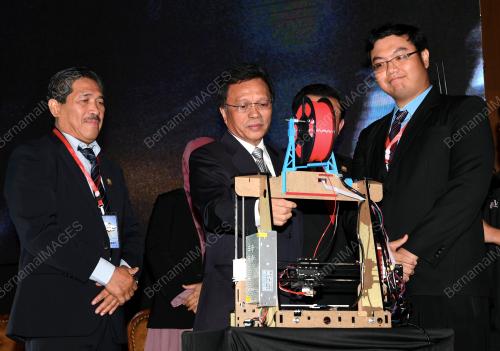SB01_19082019_IT_SYMPOSIUM