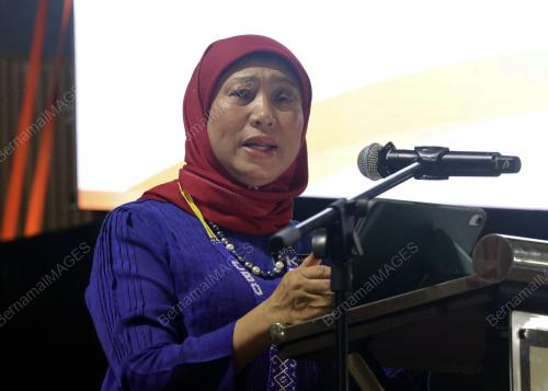 DATUK SERI NANCY SHUKRI