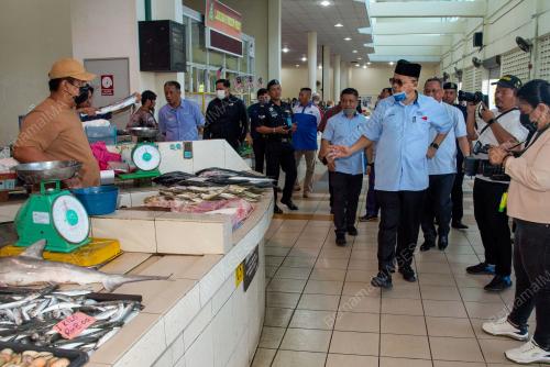DATUK SERI DR SHAHIDAN KASSIM