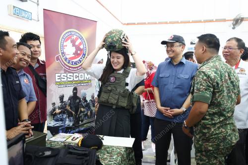 ESSCOM