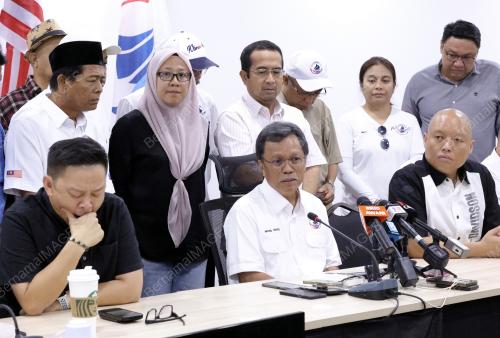 DATUK SERI MOHD SHAFIE APDAL
