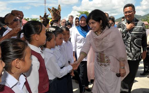 SB01_21042014_BARONESS_WARSI