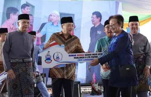 DATUK SERI HAJIJI NOOR