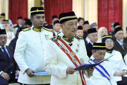 DATUK SERI HAJIJI NOOR