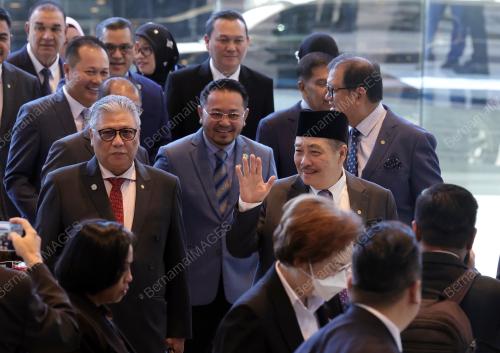 PERSIDANGAN DUN SABAH