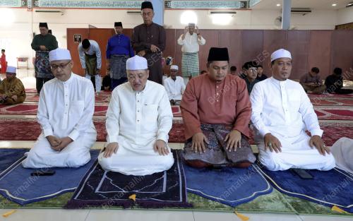 DATUK SERI HAJIJI NOOR