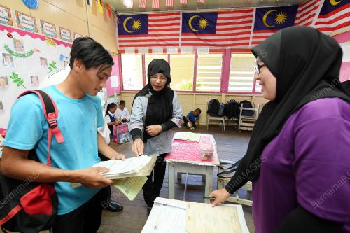 SB01_22102019_KETUA_HAKIM