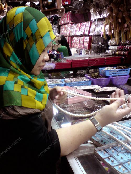 SB01_23022011_MUTIARA
