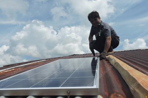 SOLAR PETRONAS DI PULAU BANGGI