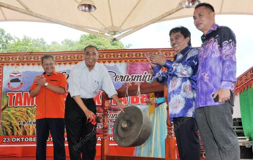 SB01_23102016_TAMU_BESAR