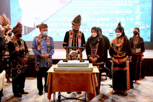 TUN JUHAR MAHIRUDDIN